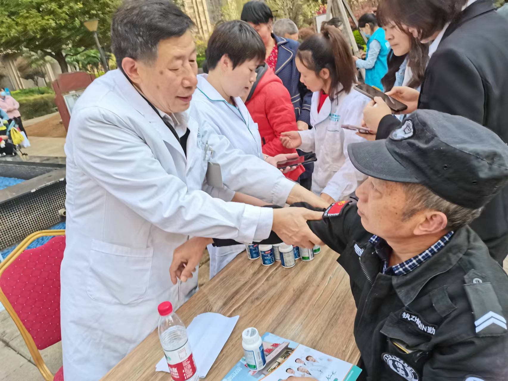 楚雄最新24小时高价回收医保长沙方法分析(最方便真实的楚雄长沙医废处理方法)